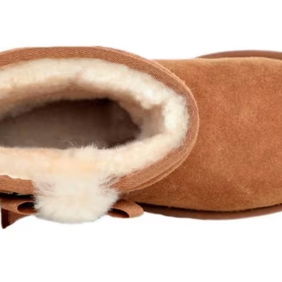 Women’s Koolaburra by Ugg women’s short bootie new- not worn - Picture 4 of 5